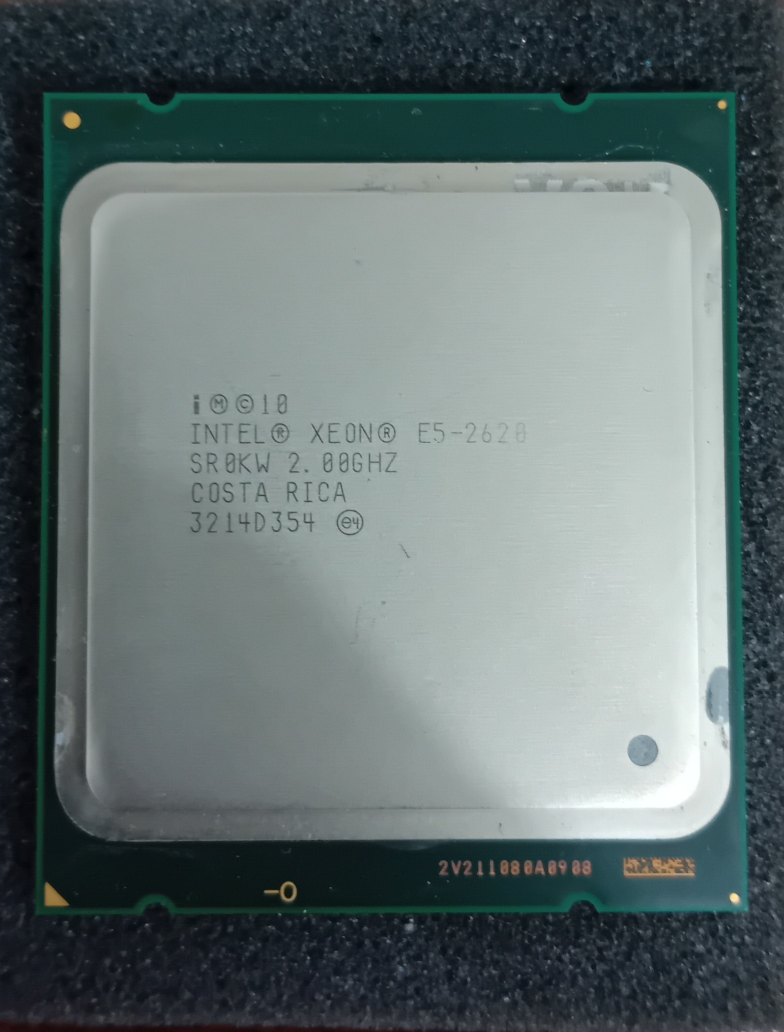  Intel Xeon E5-2620 V0