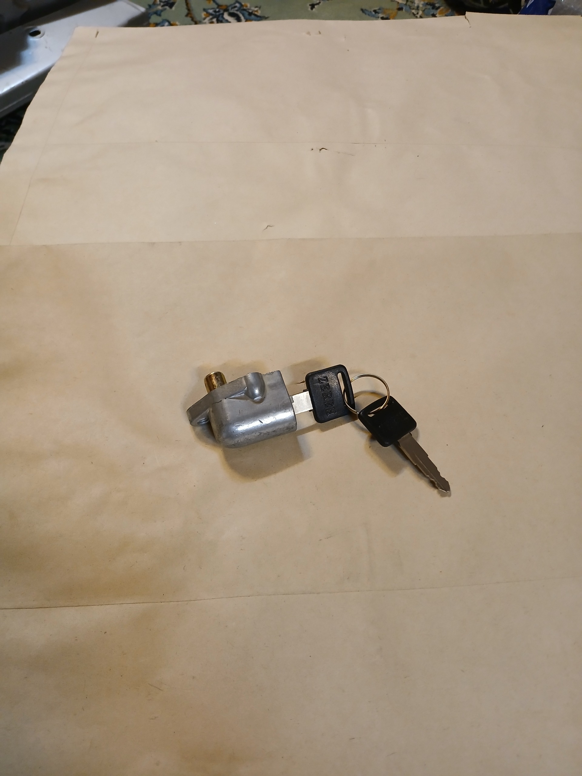 قفل فرمان یاماها 100و80