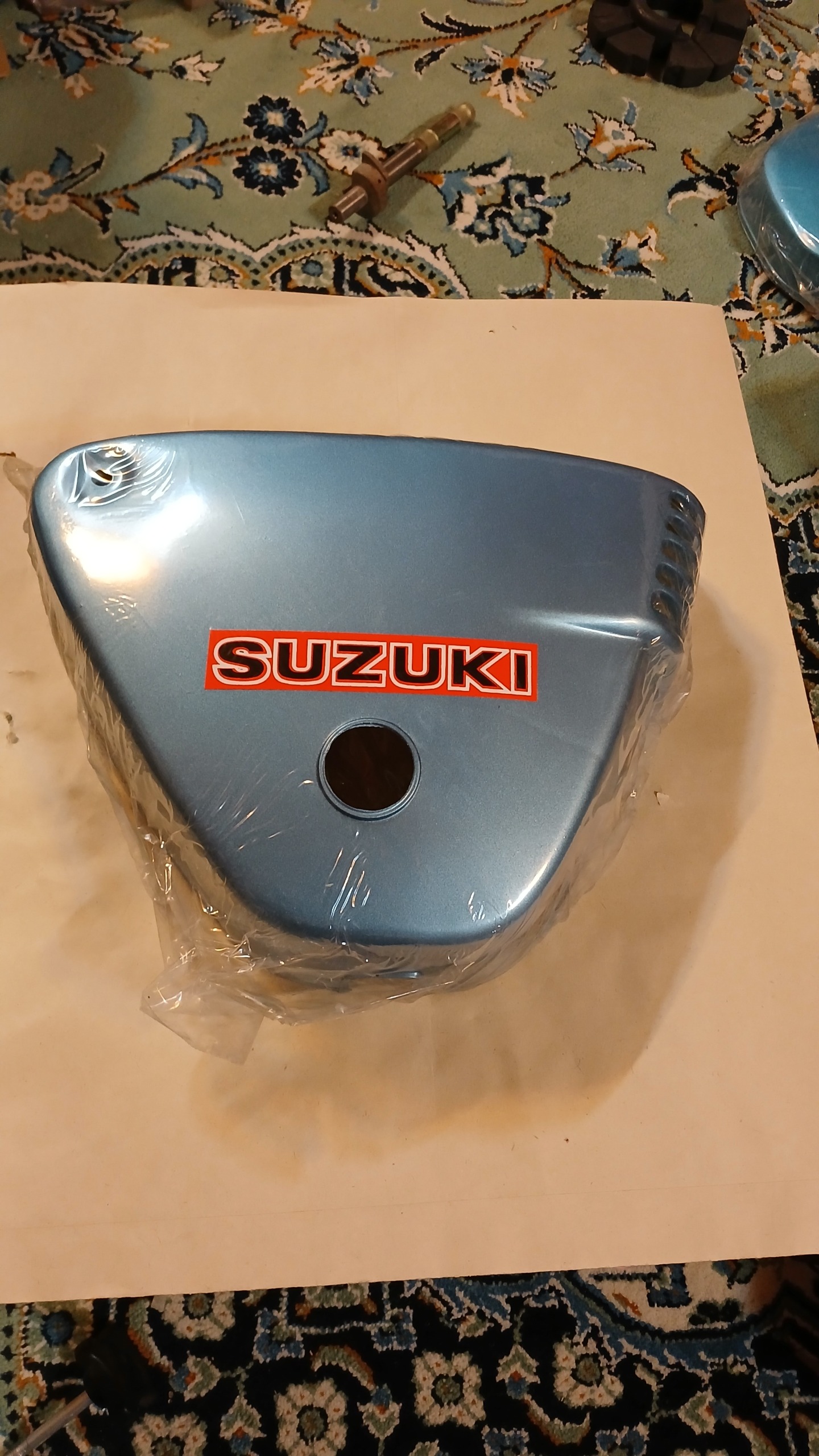 قاب بغل سوزوکی 100و80 a