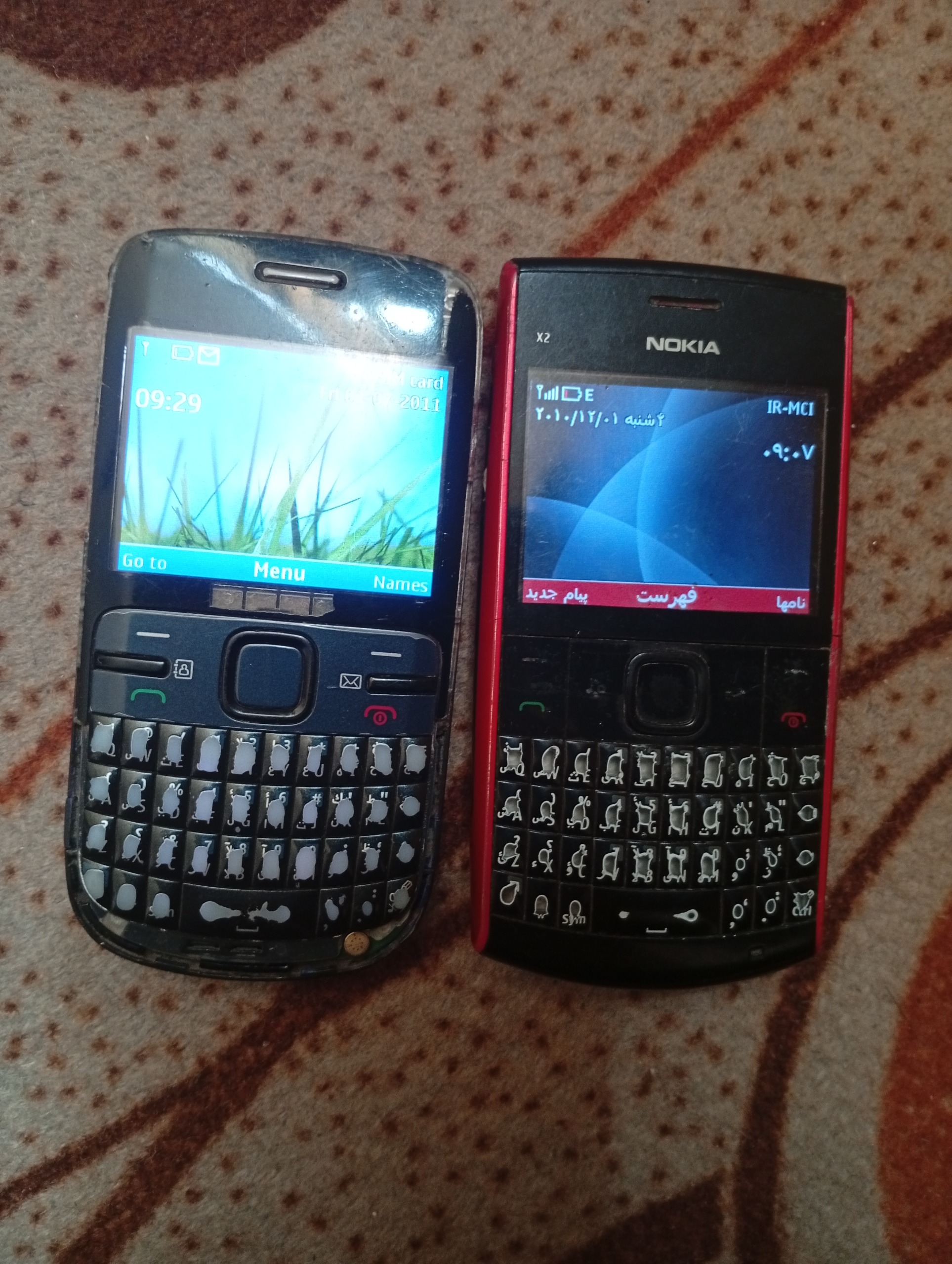 گوشی نوکیا x2و نوکیا c3