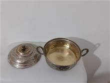 قندان
