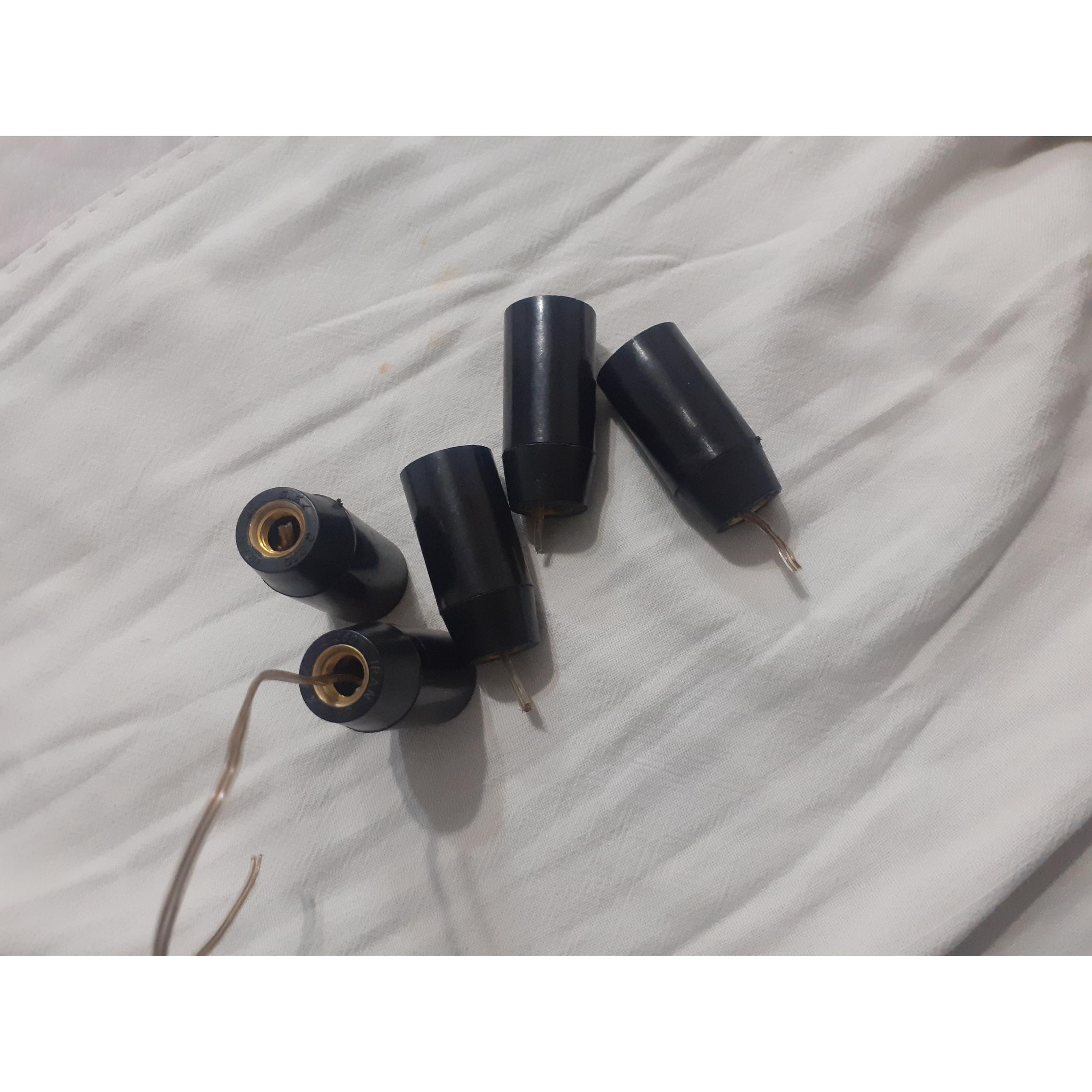 پک 5تایی بادرم برای شمعدان و لوستر هرپک 200 هزار