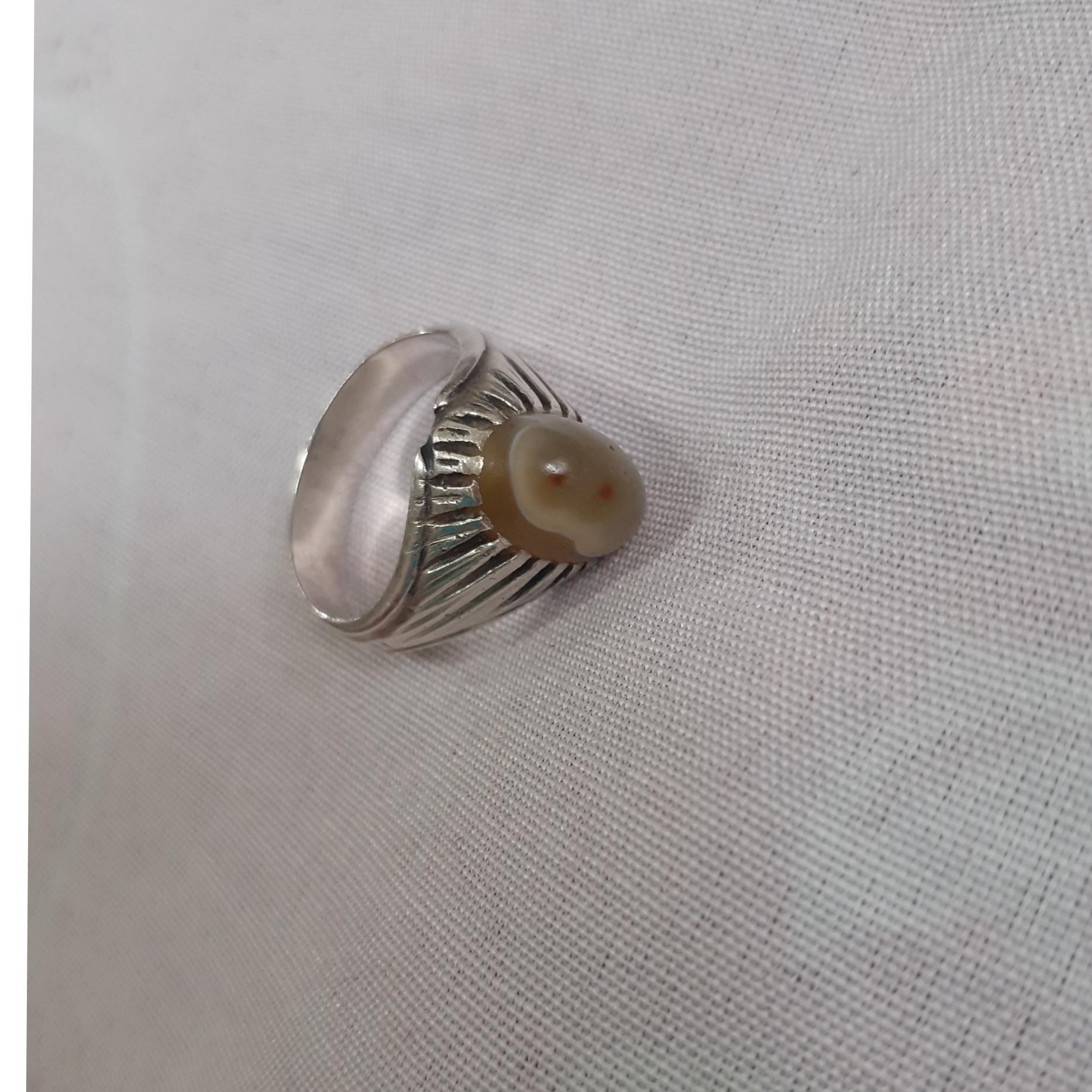 انگشتر نقره دستساز با عیار 925 وزن کل6/7 گرم