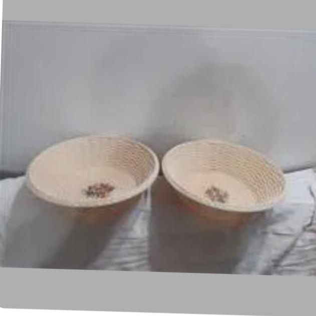 یک جفت ظرف میوه خوری پلاستیک شیشه ای
