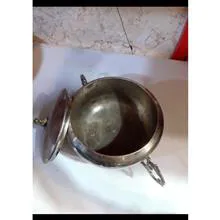 قندان