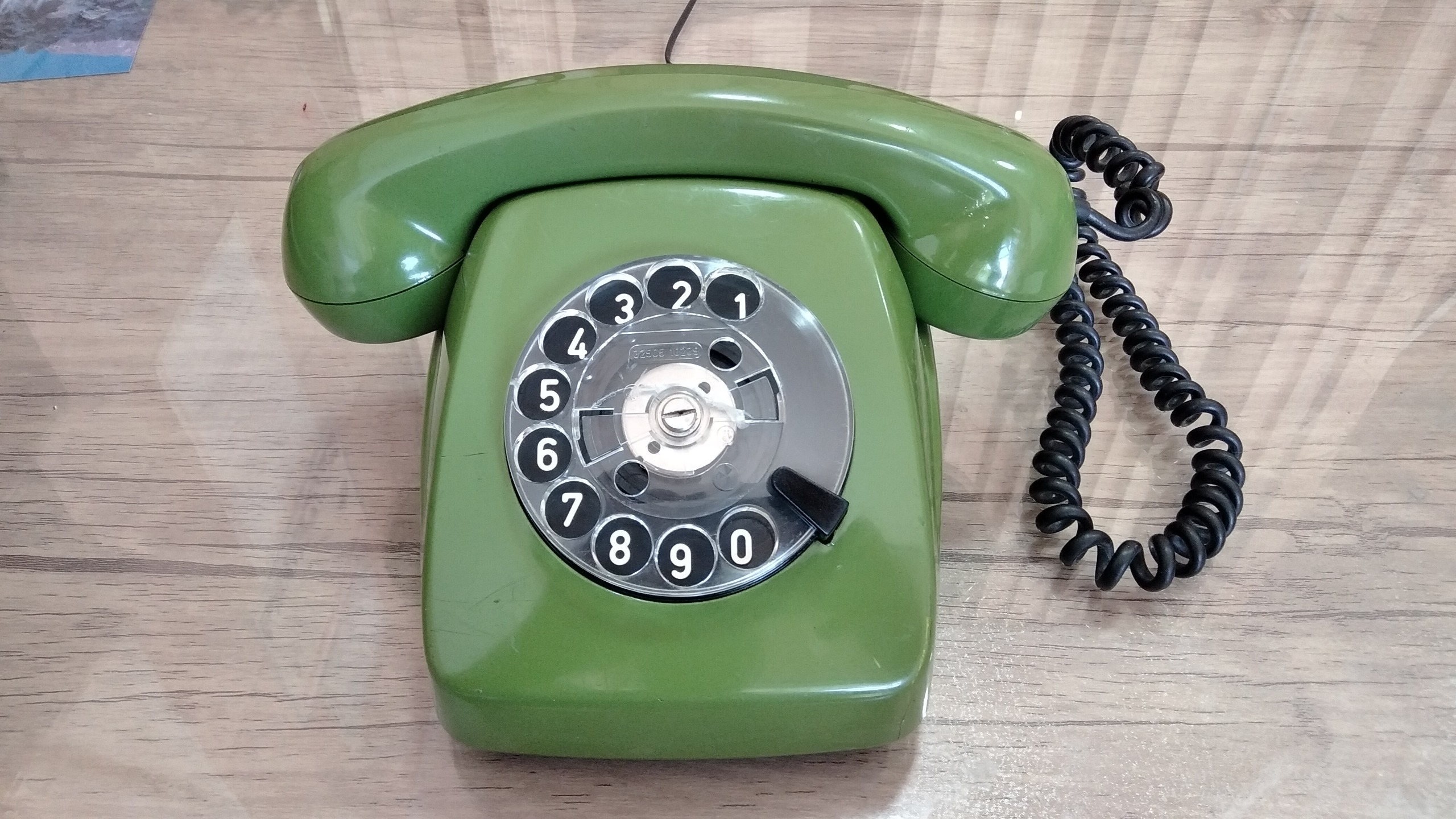 تلفن کلکسیونی ساخت آلمان غربی مدل POST FeTAp 611-2