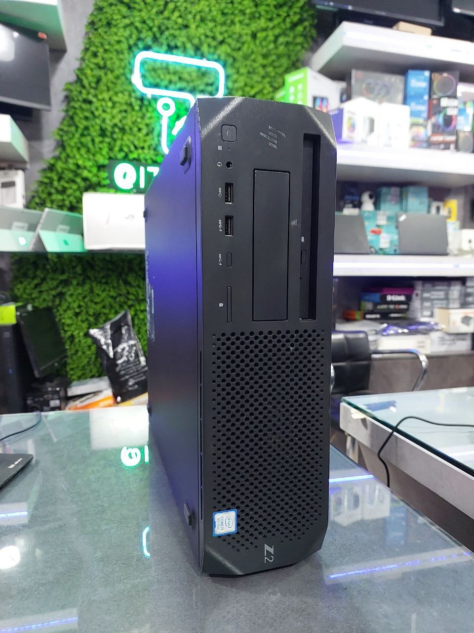 مینی کیس حرفه ای HP Z2 G4