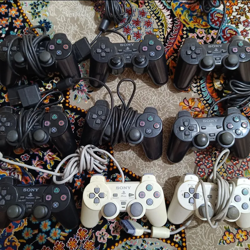 دسته اورجینال رو خوده دستگاه PS2 PS1 پلی 1 2