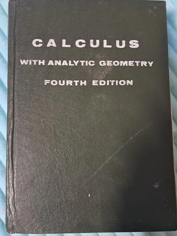 کتاب CALCULUS WITH ANALYTIC GEOMETRY چاپ امریکا