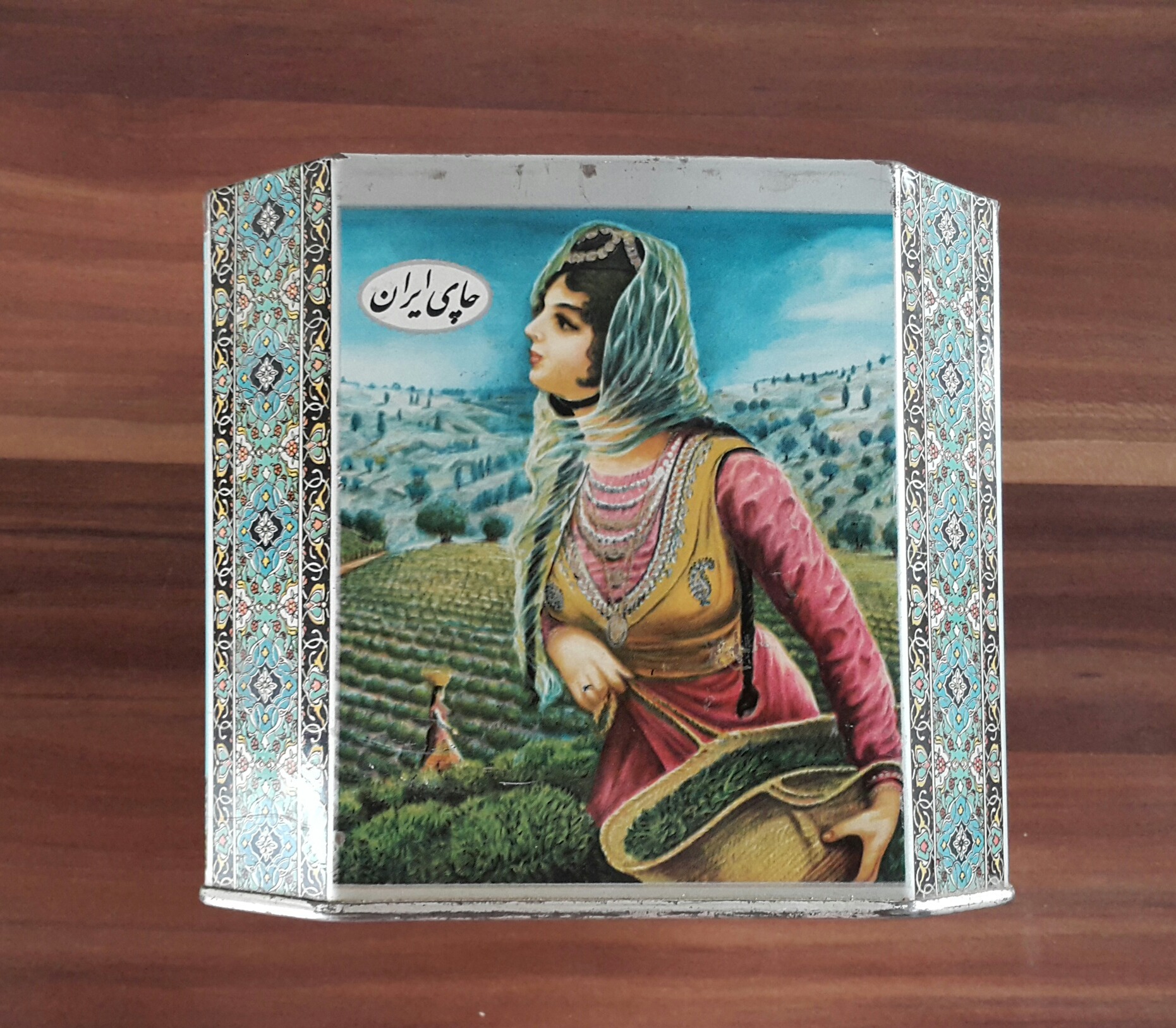 قوطی چایی قدیمی ( توضیحات )