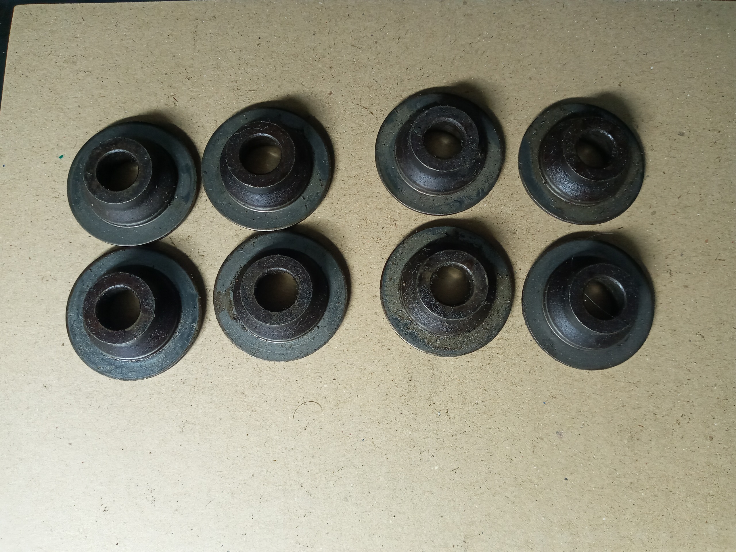 پولکی سوپاپ شمع کج