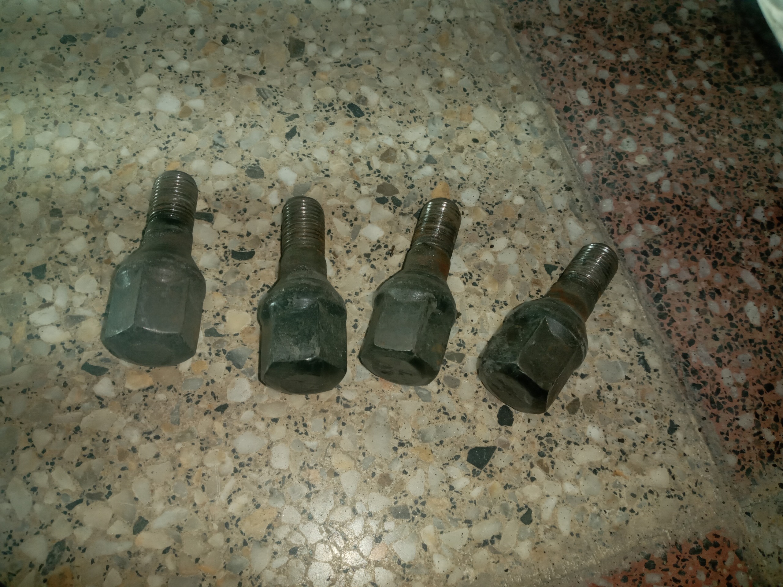 پیچ رینگ پژو