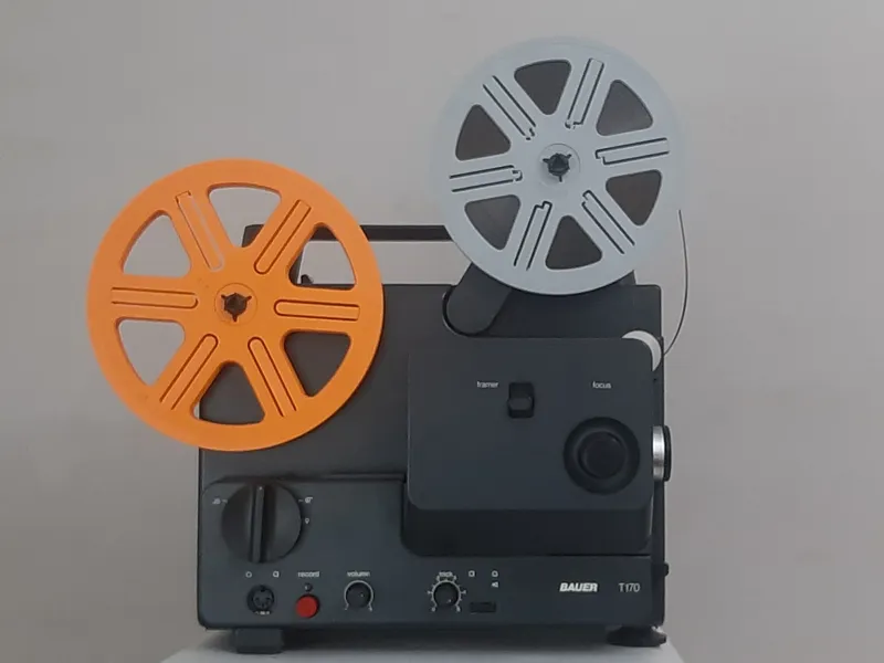 آپارات ناطق 8 میلیمتری ایتالیایی Bauer T 170