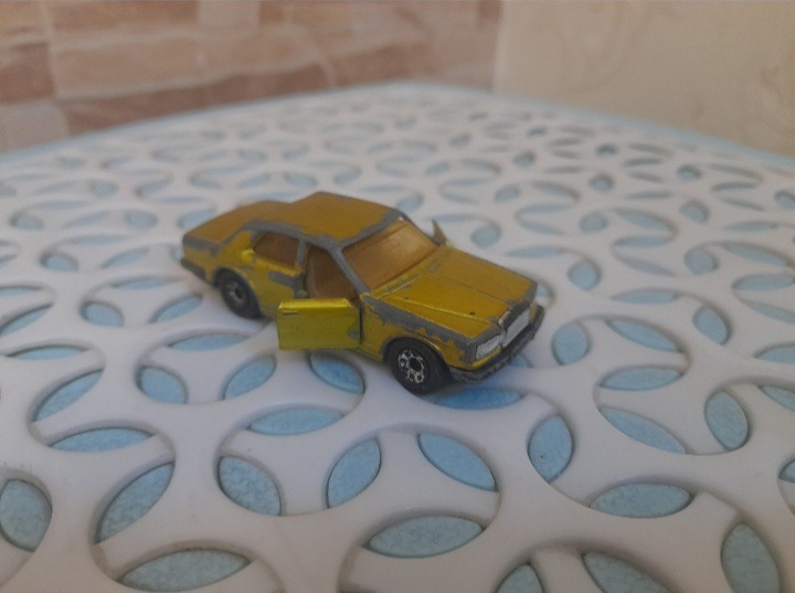 ماشین بازی قدیمی مچباکس