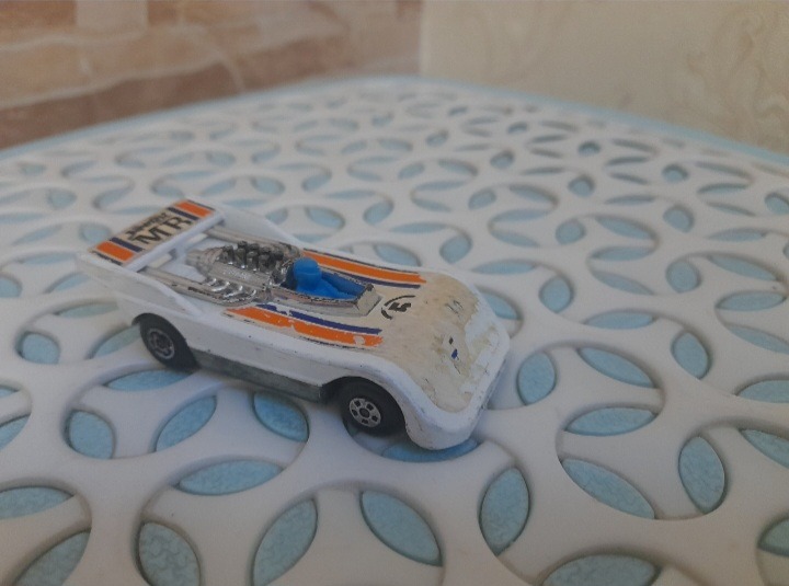 ماشین فلزی قدیمی مچباکس انگلیس