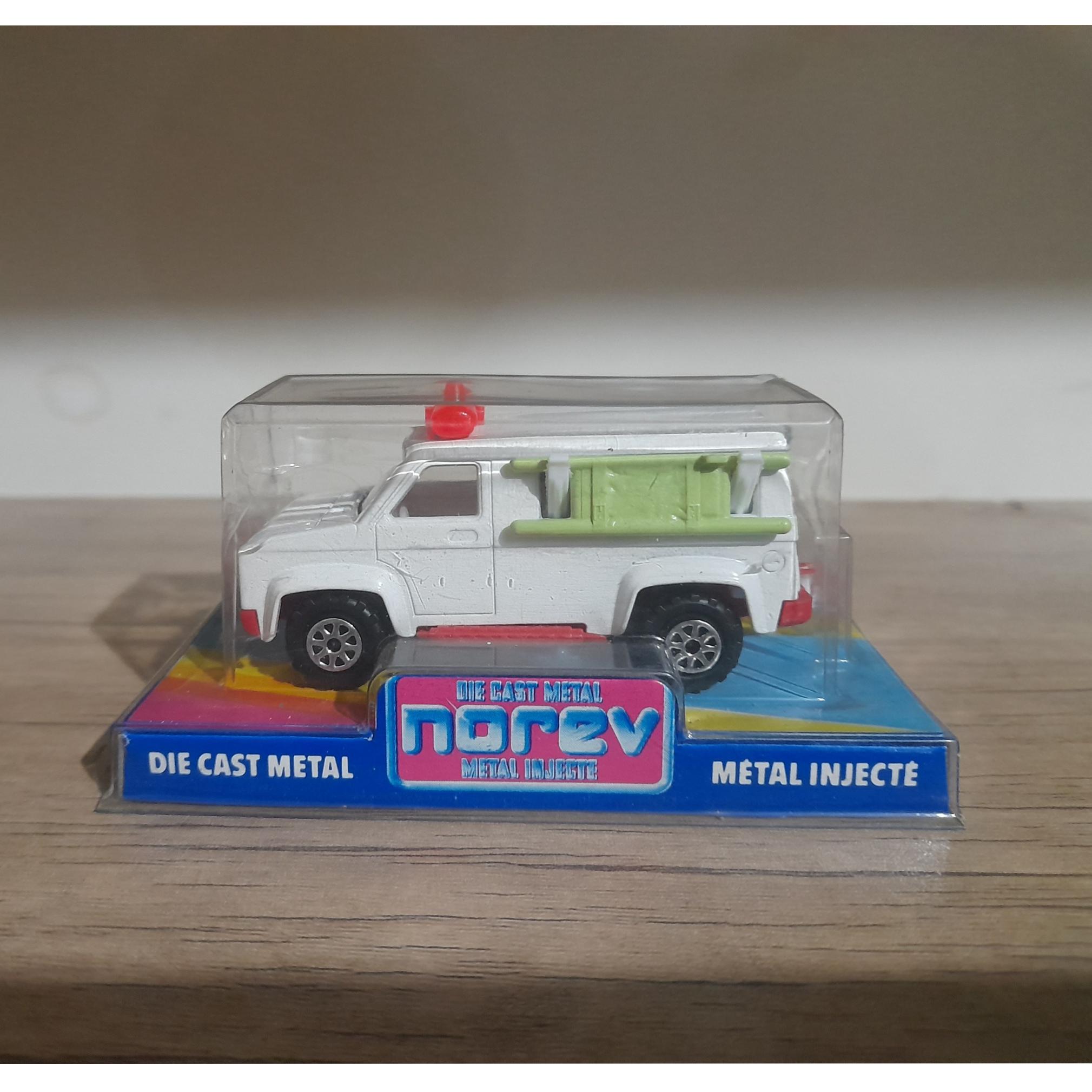 ماکت فلزی قدیمی نورو فرانسه