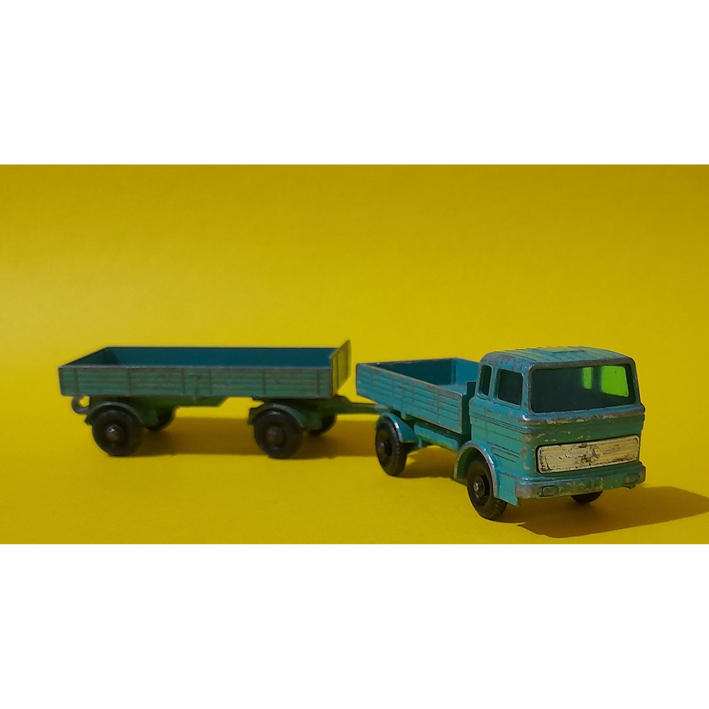 کامیون قدیمی لزنی دهه 60 میلادی انگلیس