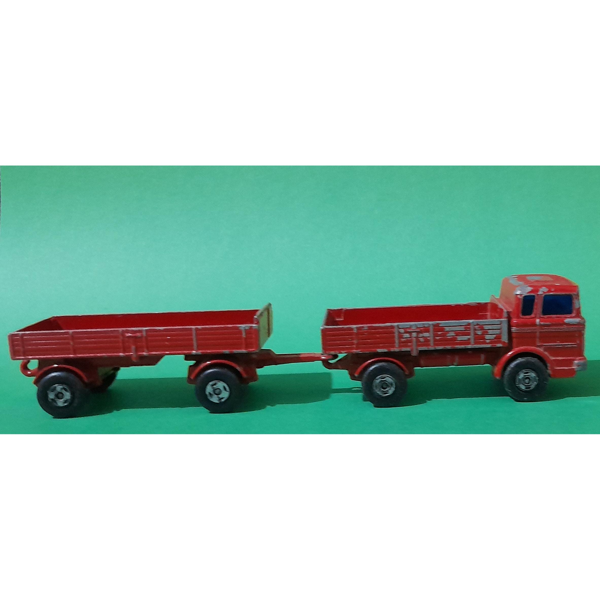 کامیون قدیمی لزنی دهه 60 میلادی انگلیس