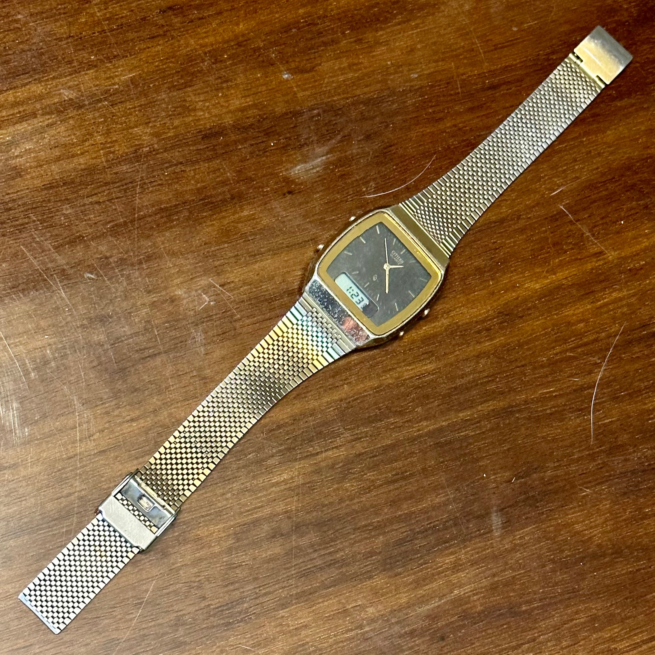 سیتیزن اصل دو زمانه طلایی بسیار شیک و کلکسیونی