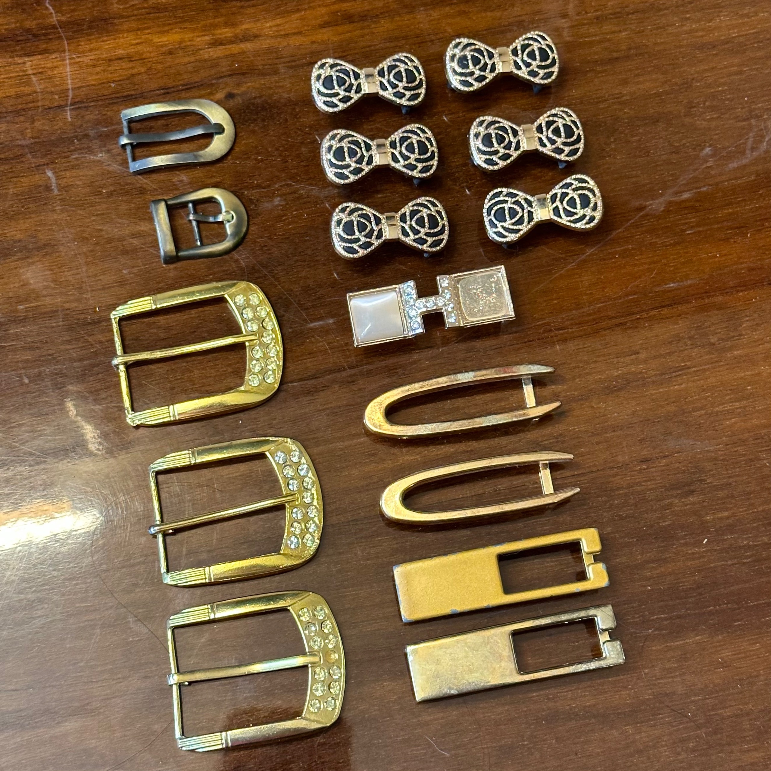 16 عدد سگک کمربند یکجا