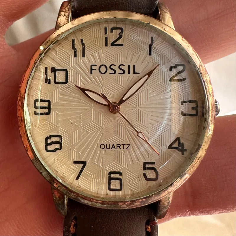 ساعت فسیل fossil زنانه با کلاس وزیبا