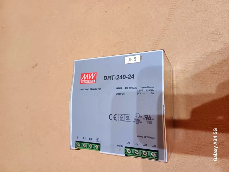 منبع تغذیه MEAN WELL 10 آمپر