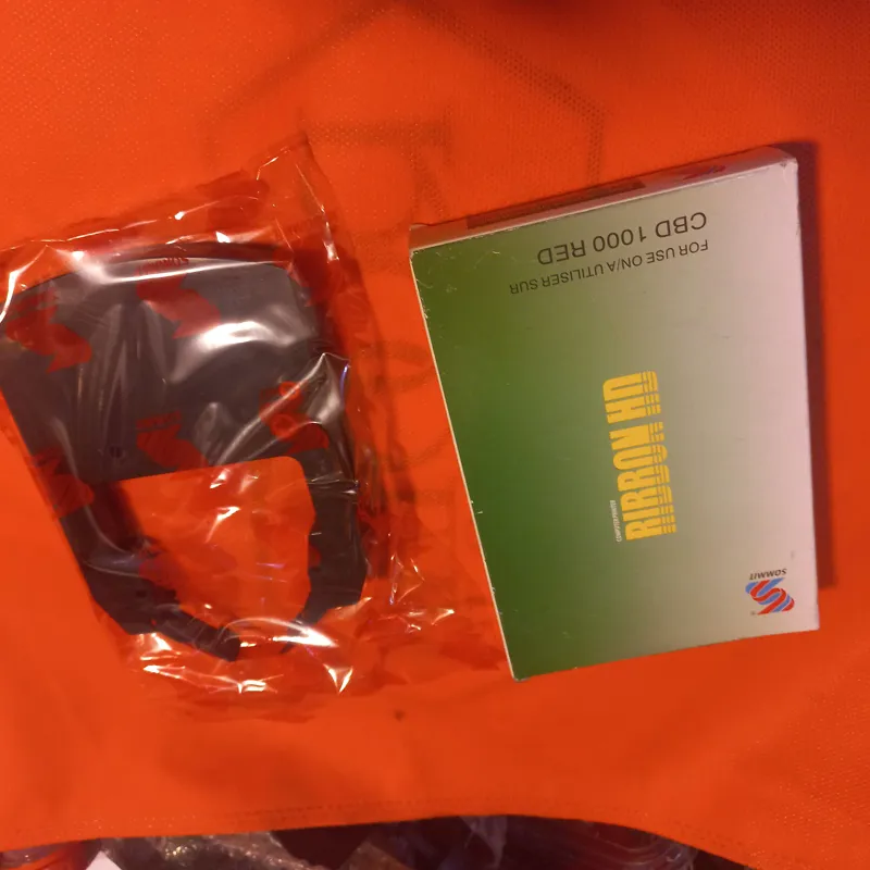 ریبون آکبند قرمز رنگ دستگاه CBD 1000    (حسام )