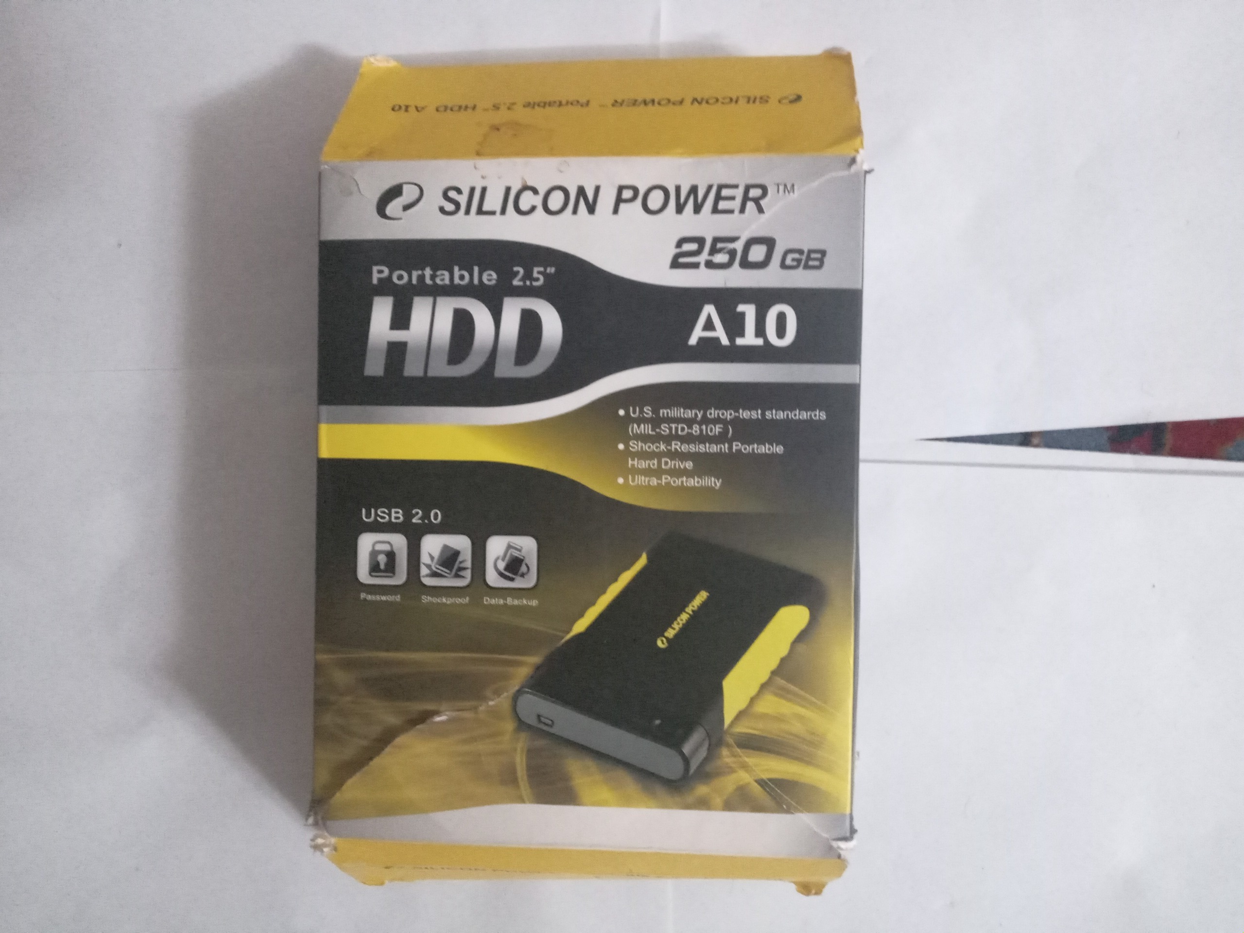 هارد اکسترنال GB 250 اصلی سیلیکون پاور در حد نو