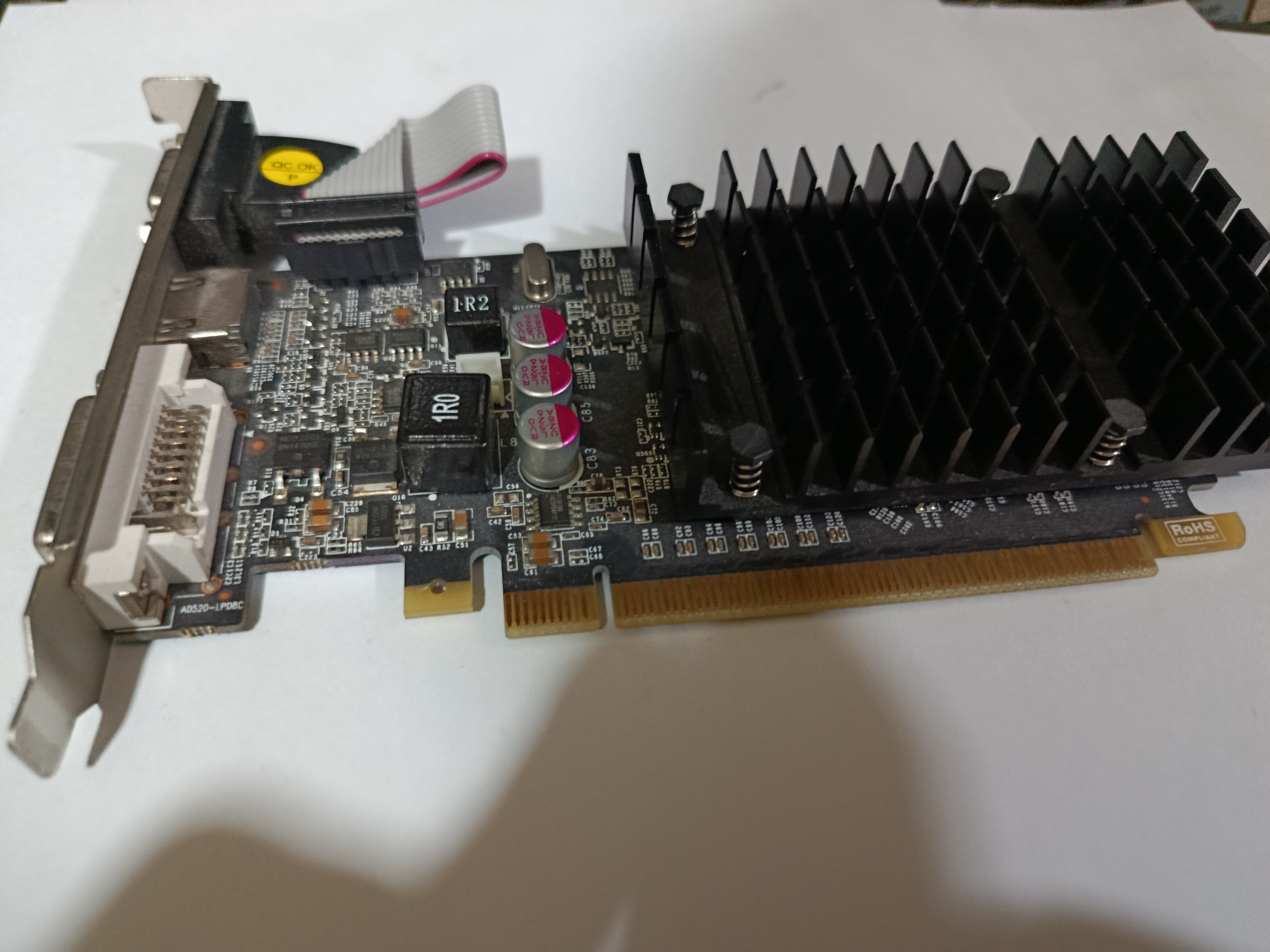 کارت گرافیک gt210 1G ddr3