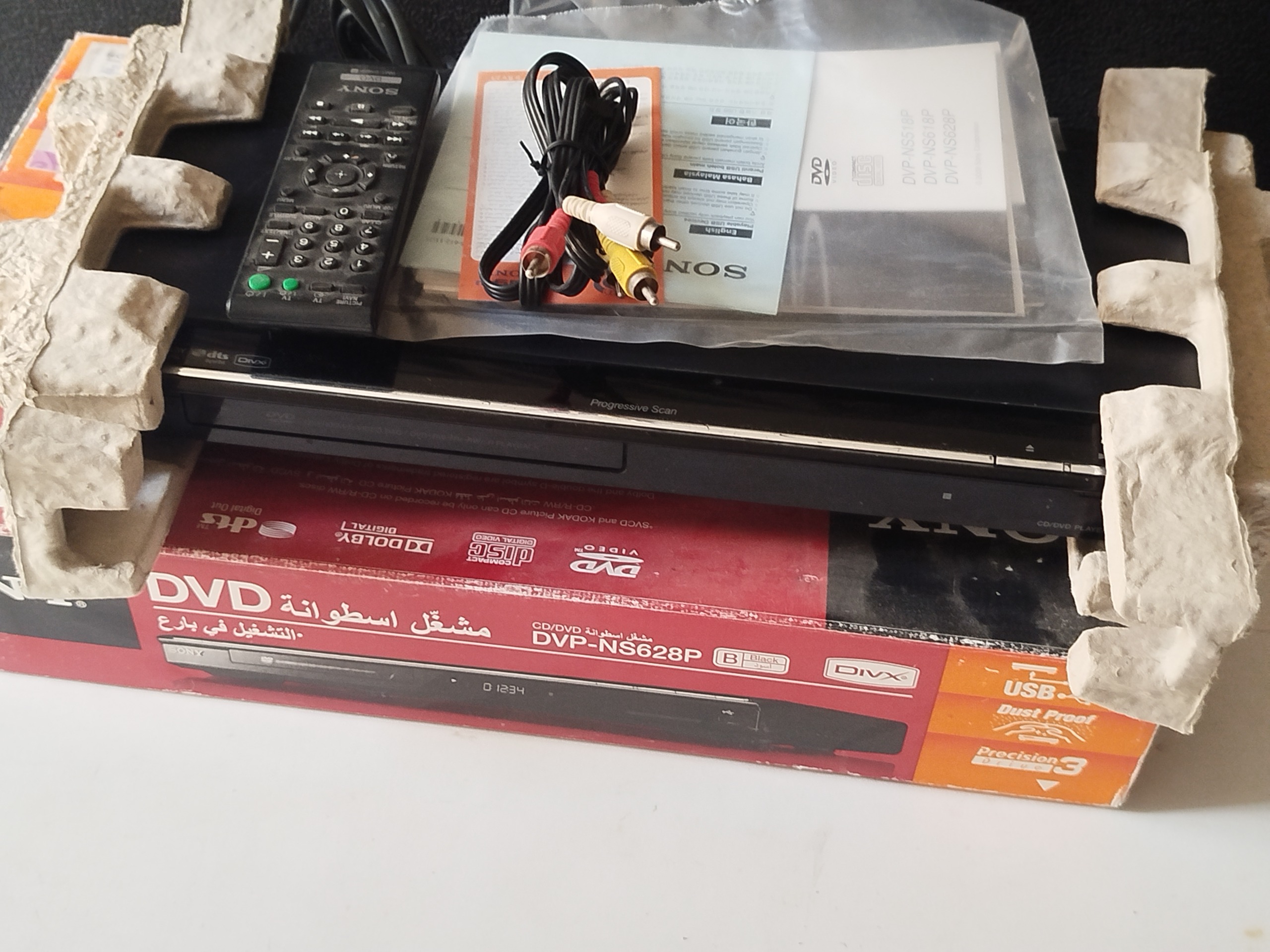 DvDسونی لنز قوی کارتن دار فلش خور مالزی درحد صفر