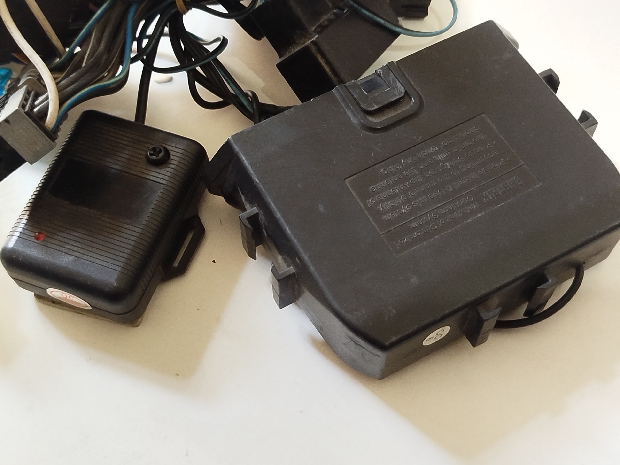 کیت دزدگیر Matrix باسوکت لوازم جانبی مطابق تصویر