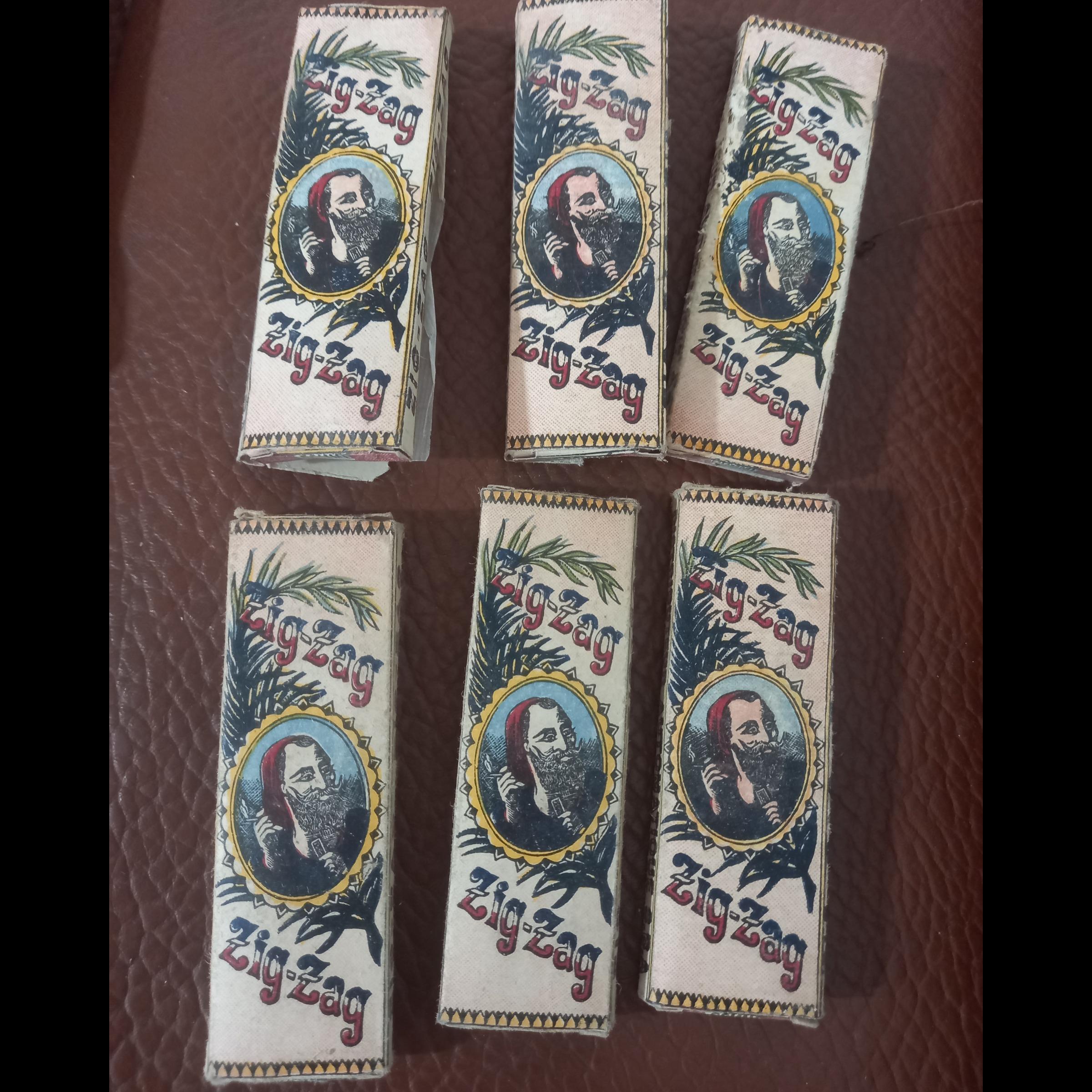 شش  عدد  کاغذ  سیگار  کلکسیونی(ZIG ZAG)