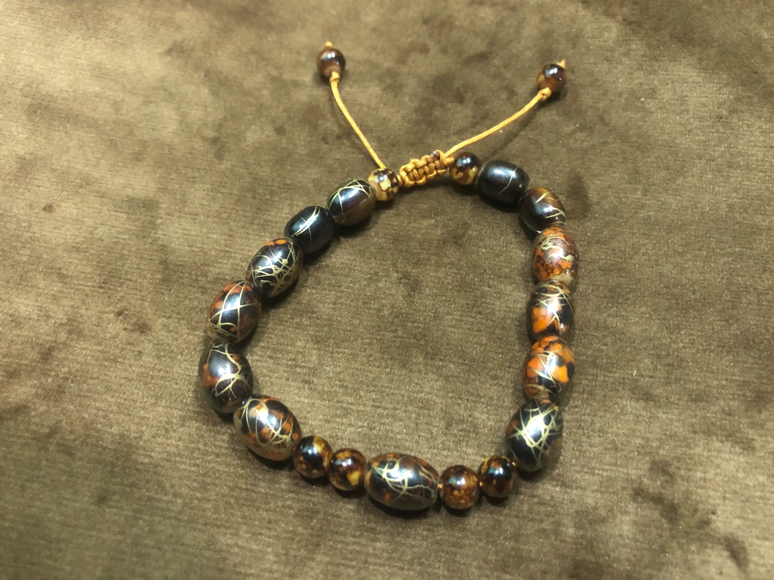 دستبند سنگ قهوه ای