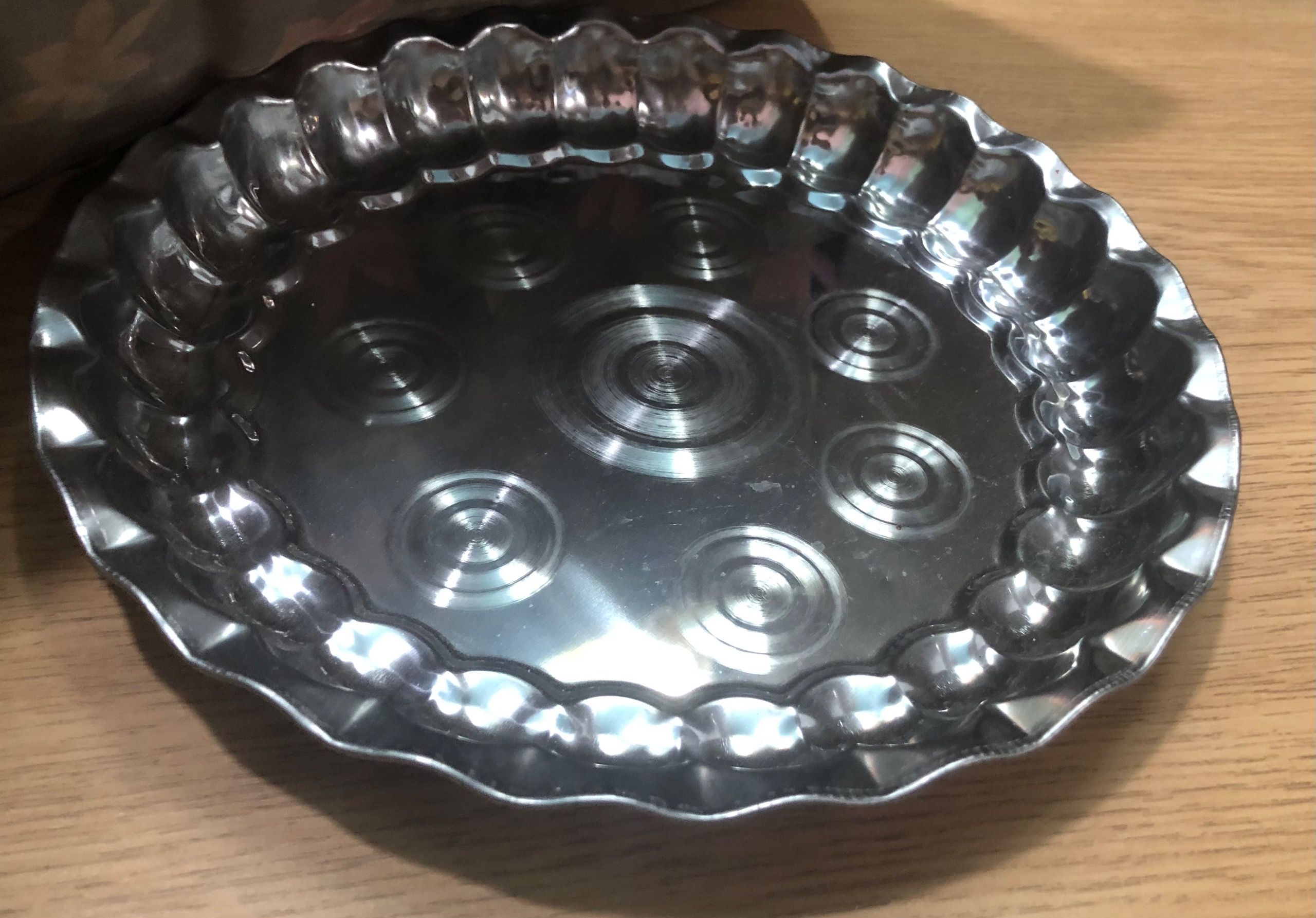 سینی استیل لبه دار سایز متوسط