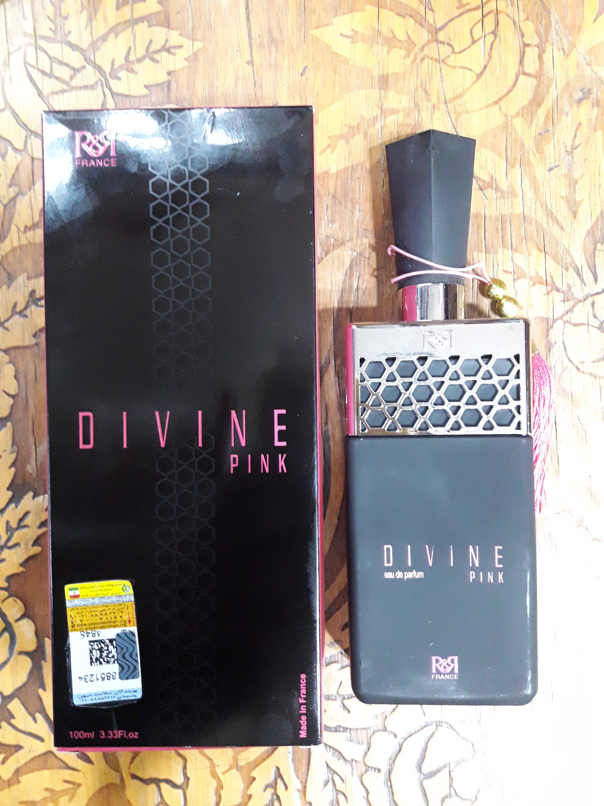ادکلن DIVINE PINK فرانسه 100 میل