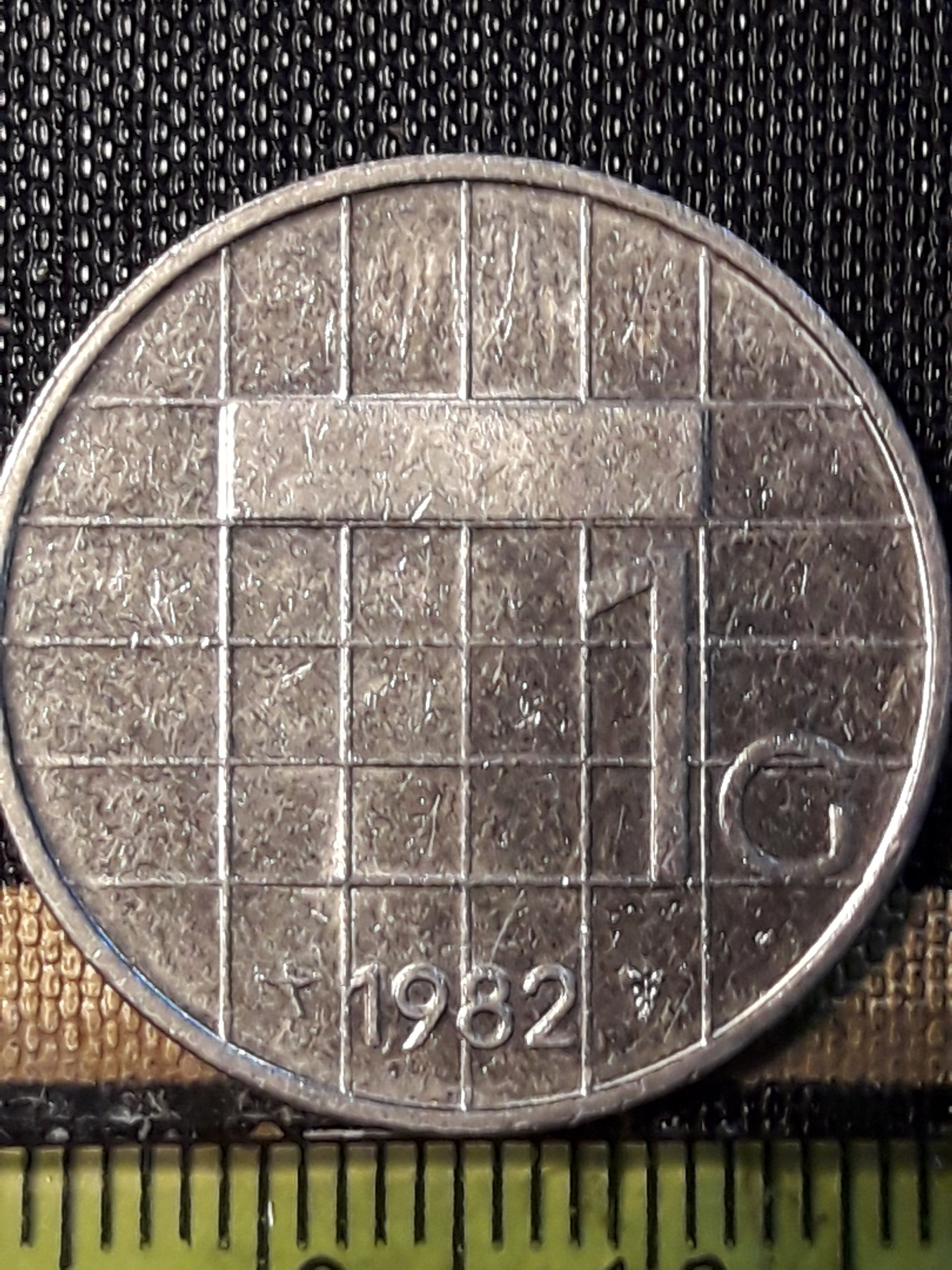 سکه کلکسیونی 1 گولدن هلند 1982 کد272