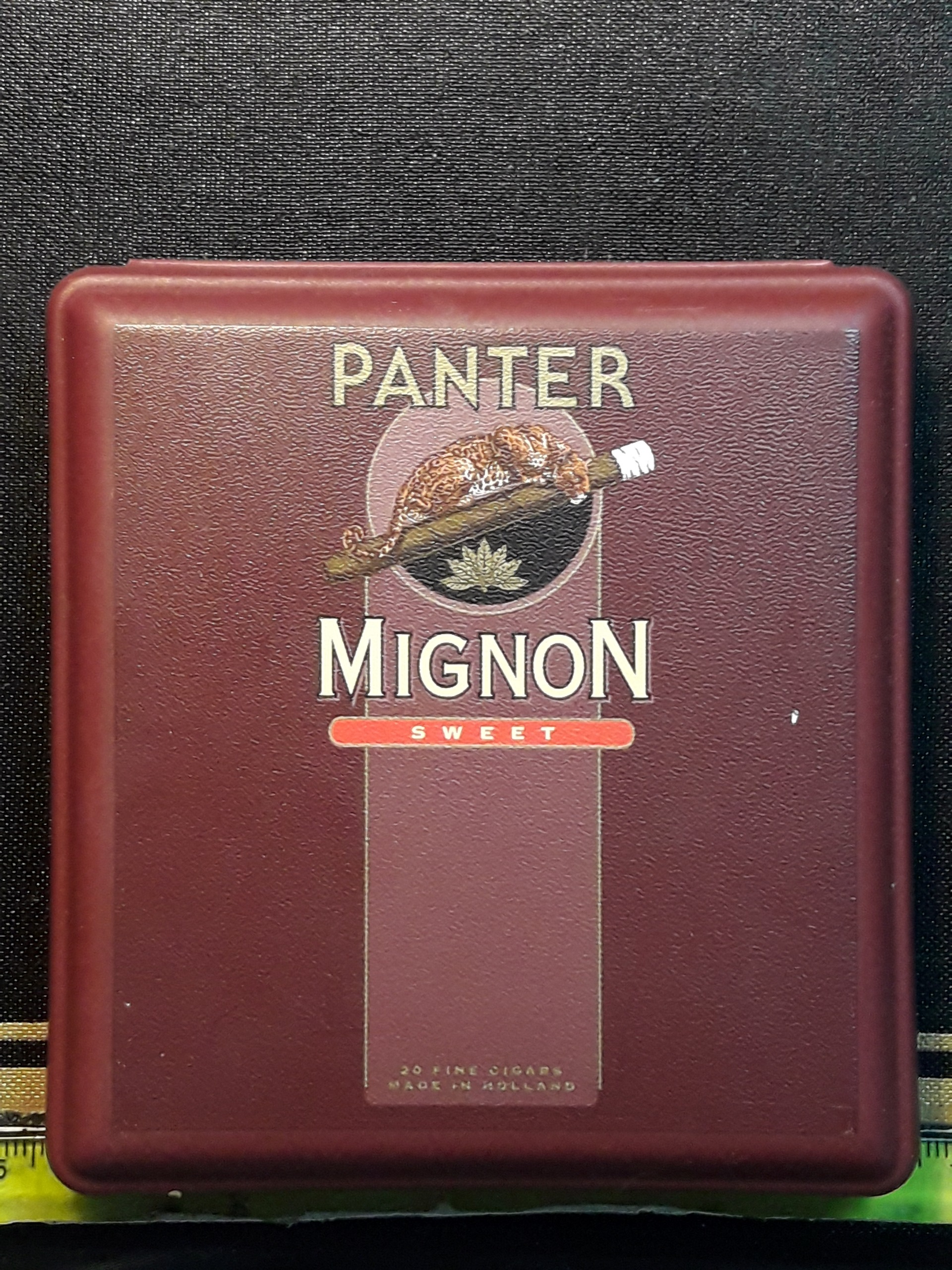 جا سیگار کلکسیونی فابریک MIGNON با کاغذ فابریک