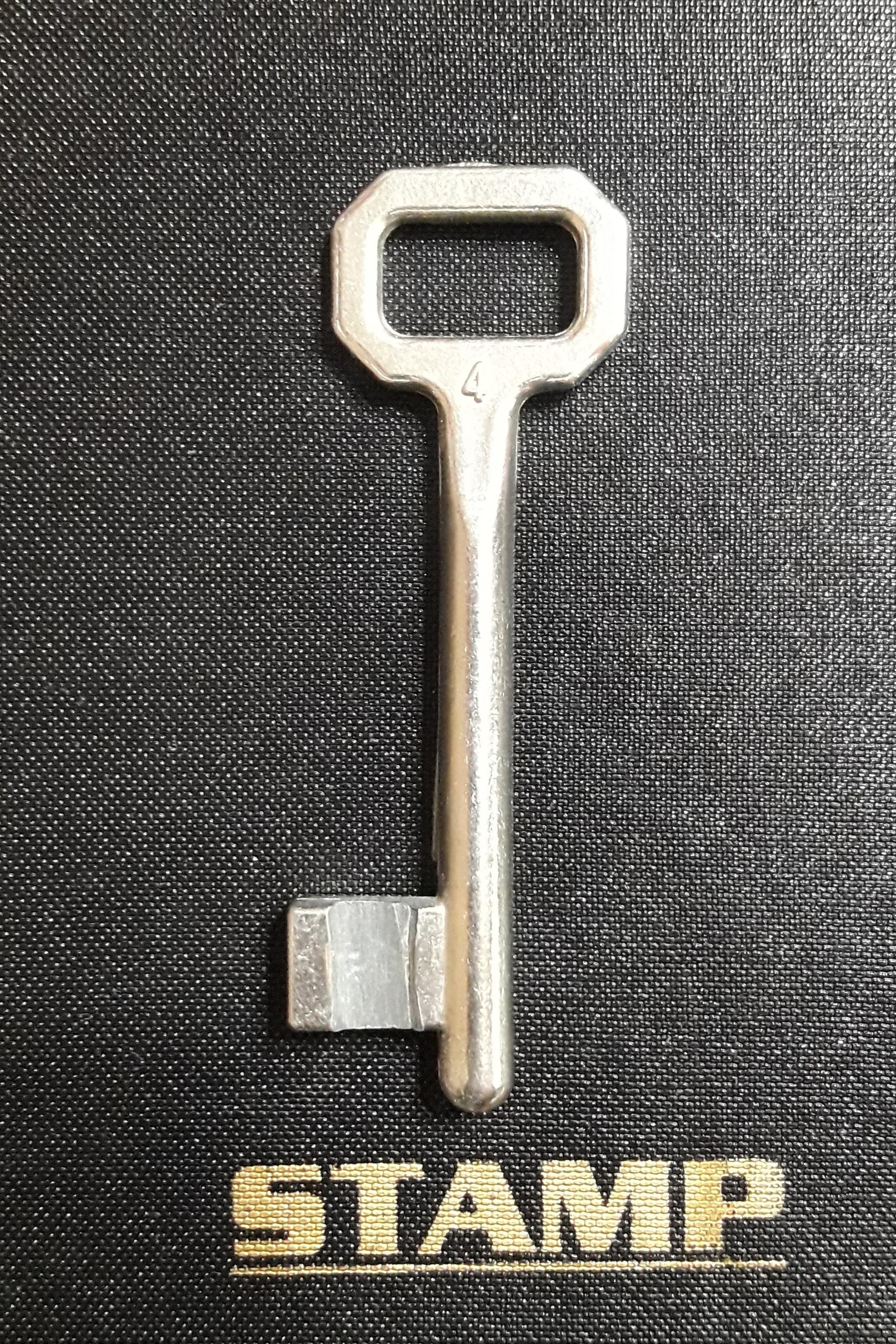 کلید کلکسیونی وقدیمی زیبا کد 103