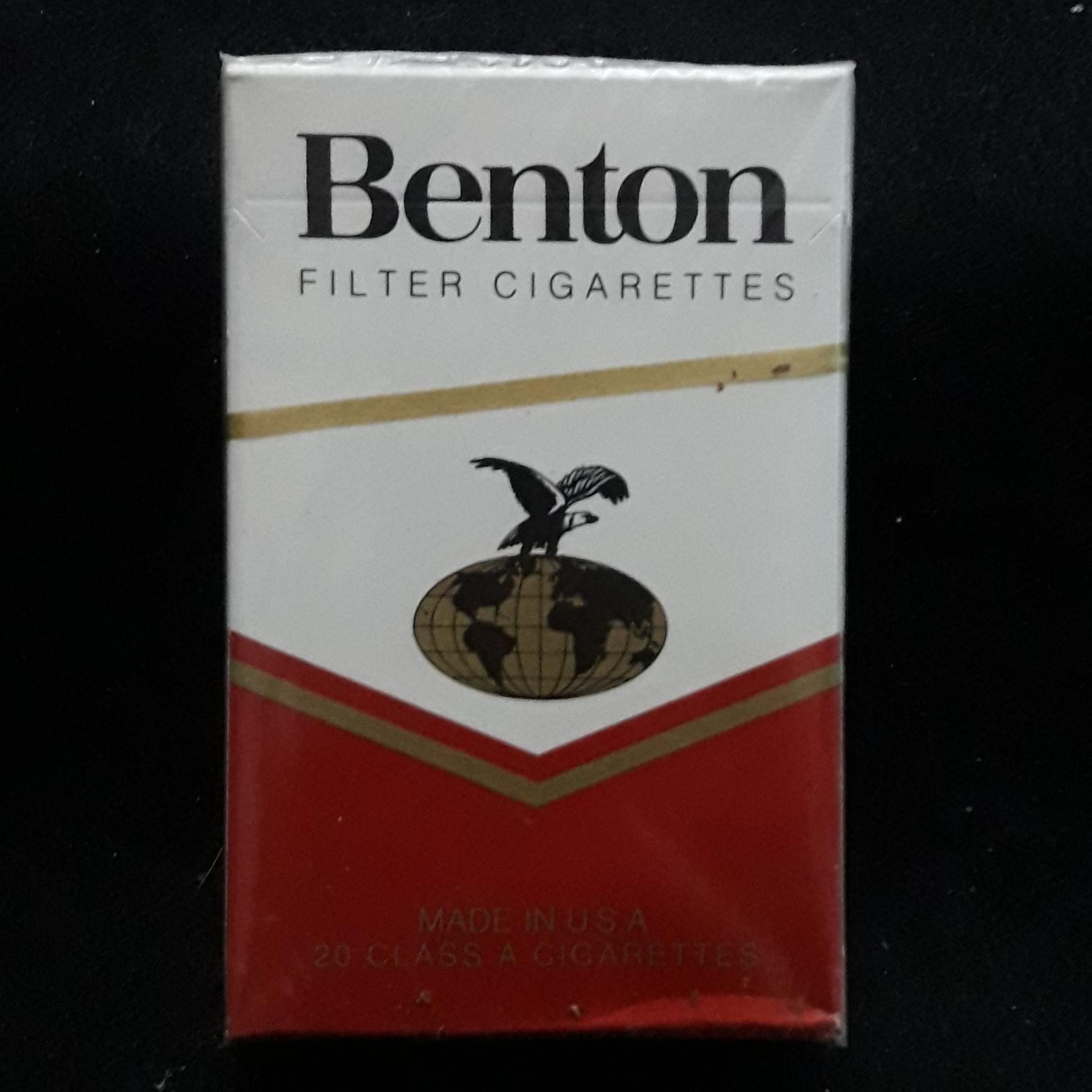 can my neighbors smell me smoking cigarettes Neighbor thinks it's okay to smoke in the non-smoking apartment. :  r/mildlyinfuriating
