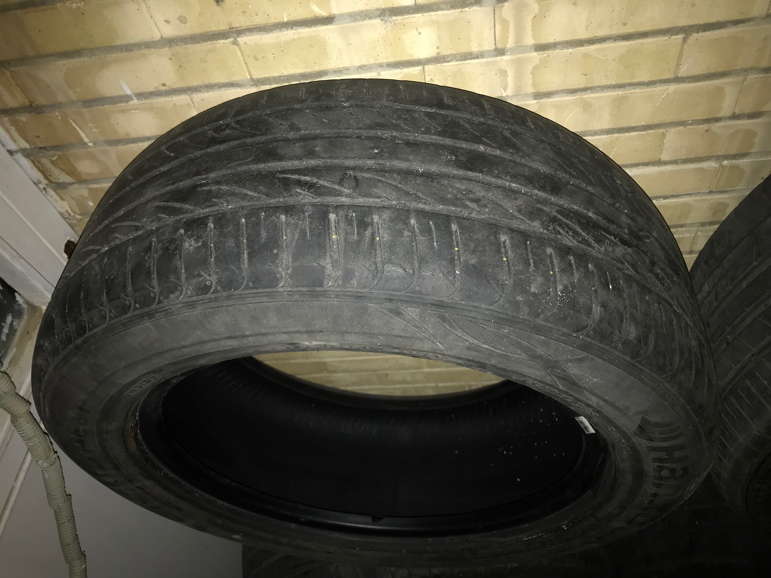 چهار حلقه لاستیک خارجی215/55/16