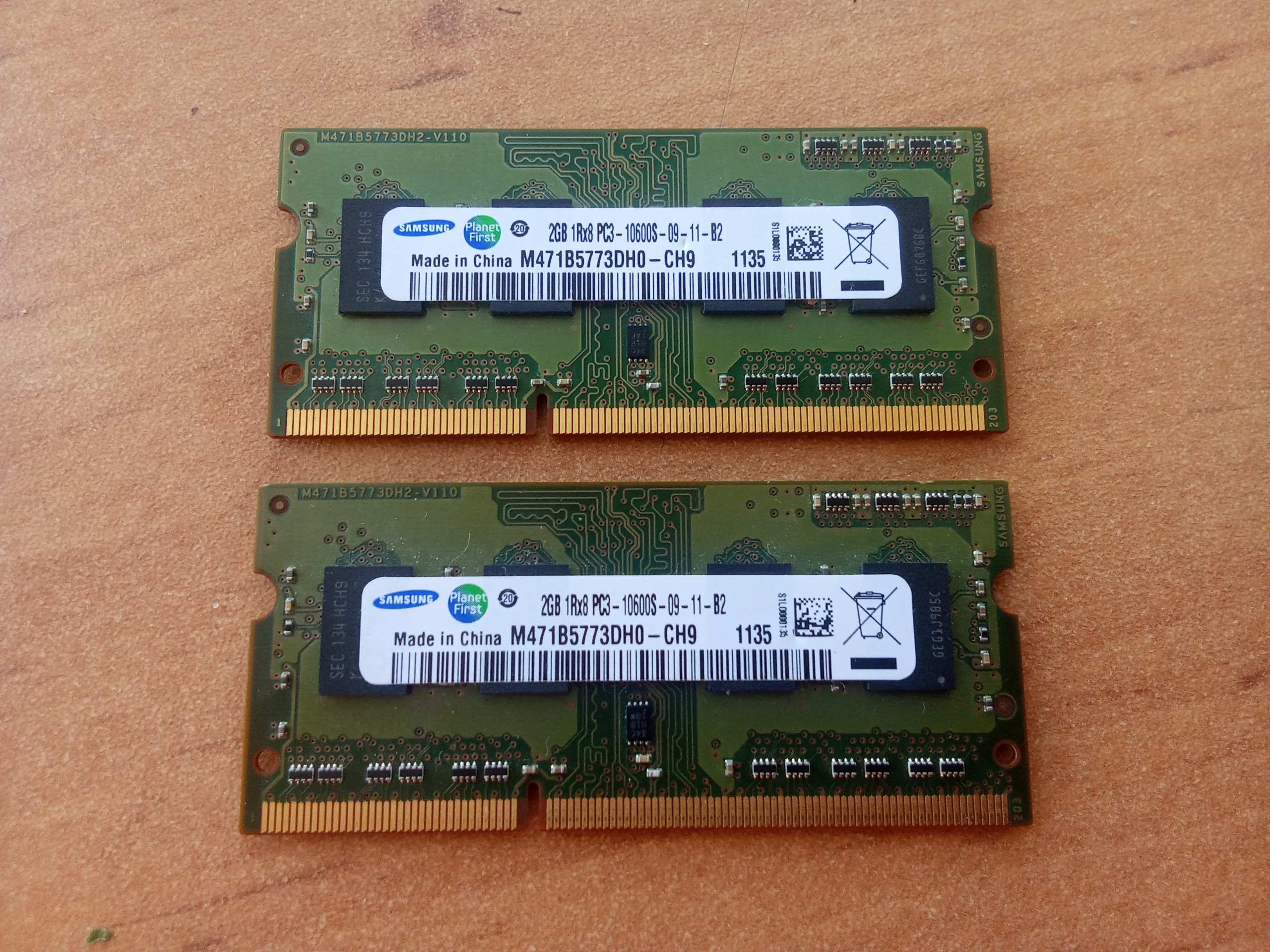 دو رم 2 گیگ سامسونگ ddr3