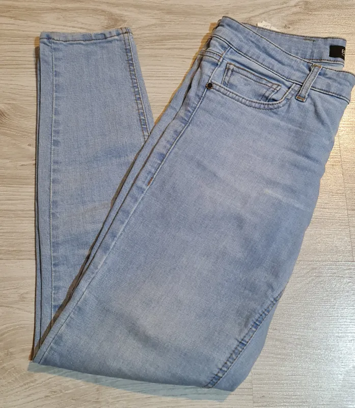 شلوار جین اسکینی کشی جنس عالی