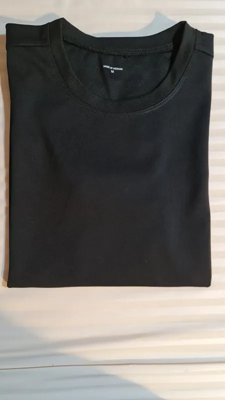 تیشرت مشکی ساده