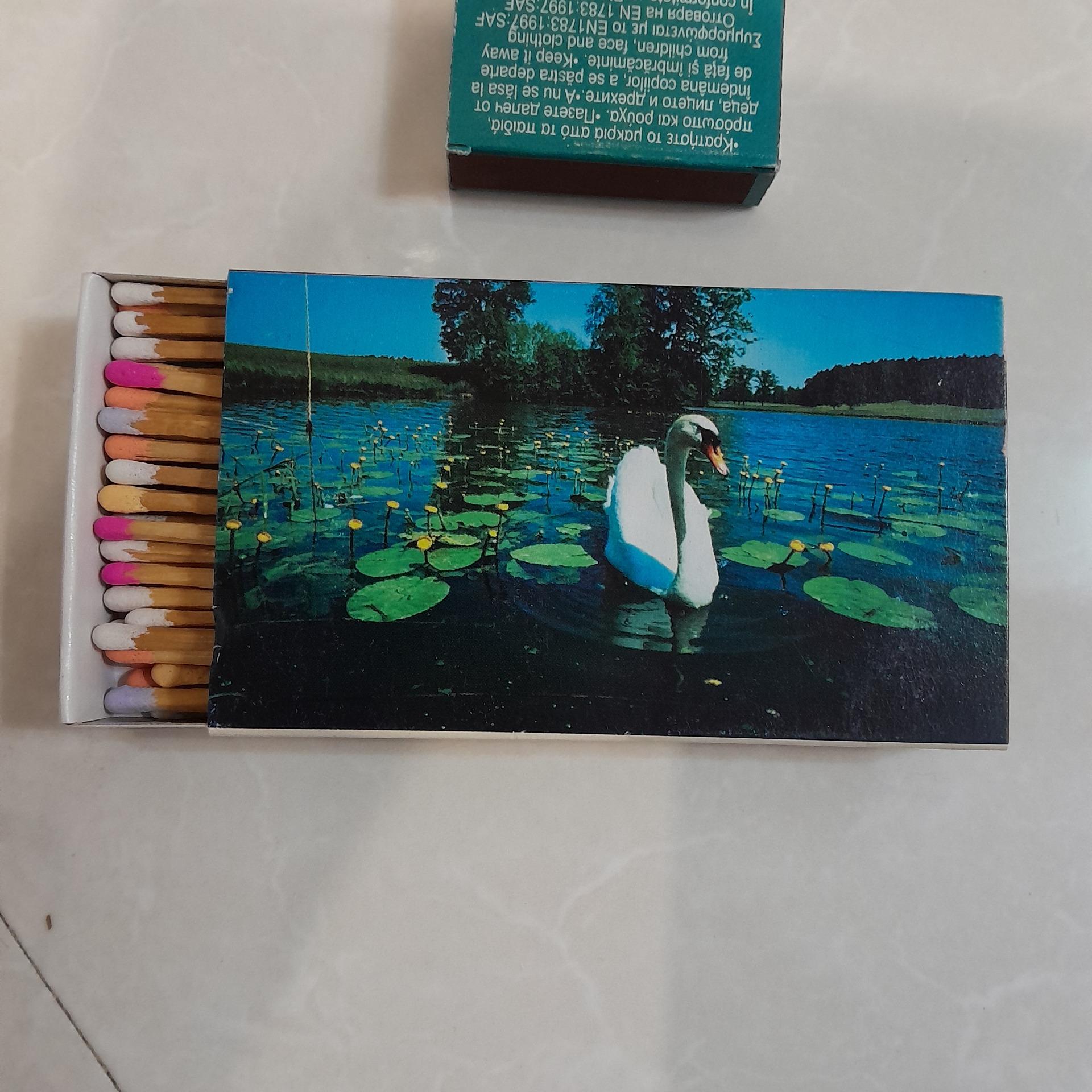 کبریت رومیزی تصویر قو