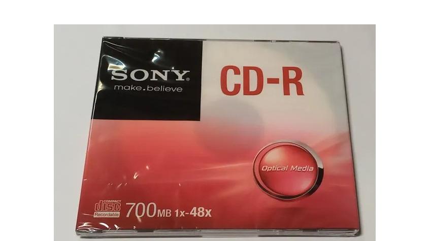 40عدد CD خام قابدار نو اصل برندSONY