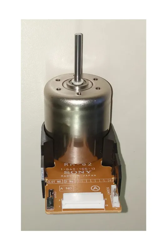 موتور DC 12V 500MA نو بلبرینگ برند اصل SONY