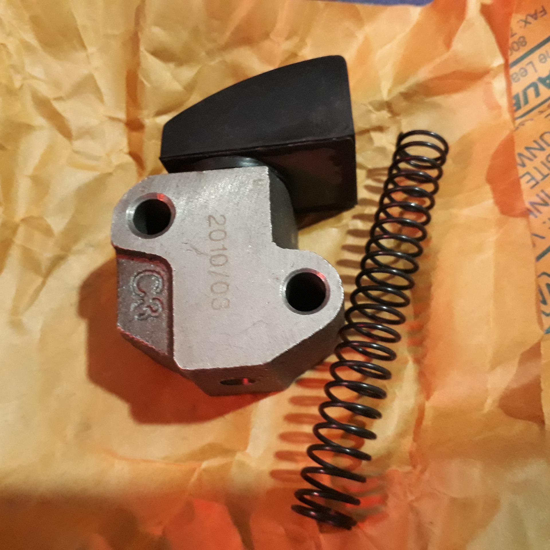 زنجیر سفت کن موتور نیسان وانت 2400cc