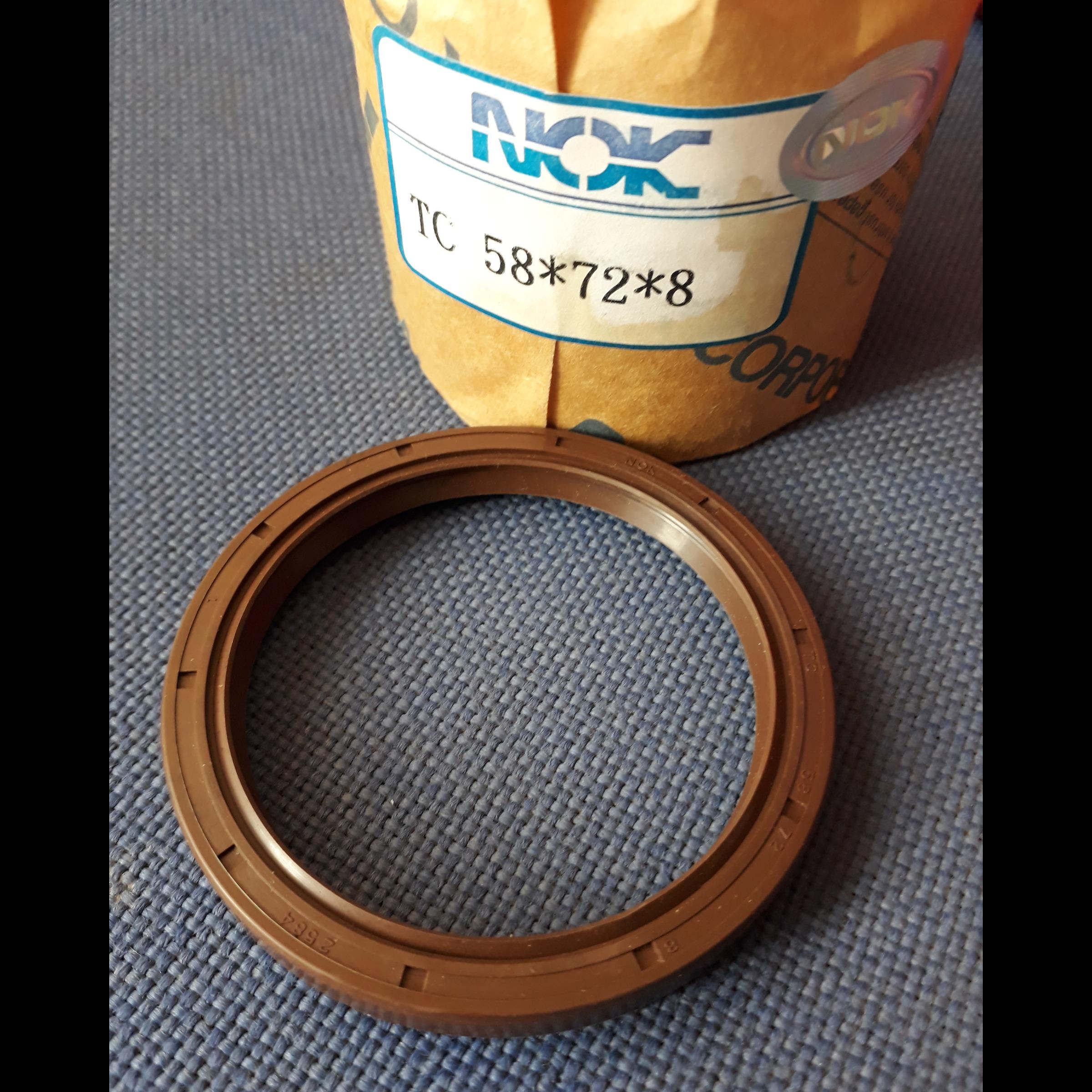 کاسه نمد چرخ جلو وانت نیسان ABS