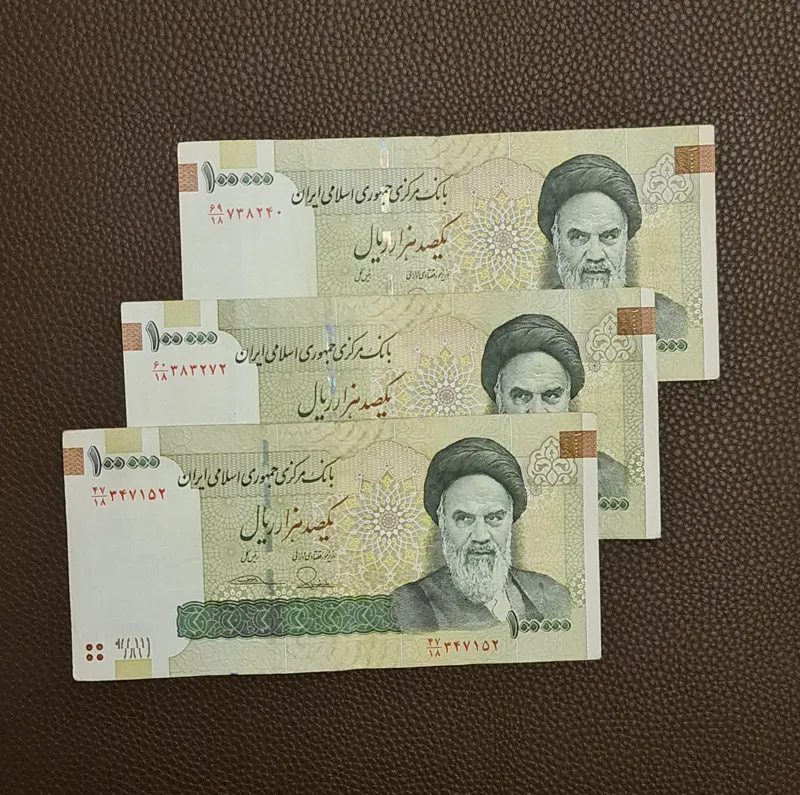 تمام 3 نخ اسکناس 100000 ریالی طیب نیا سیف