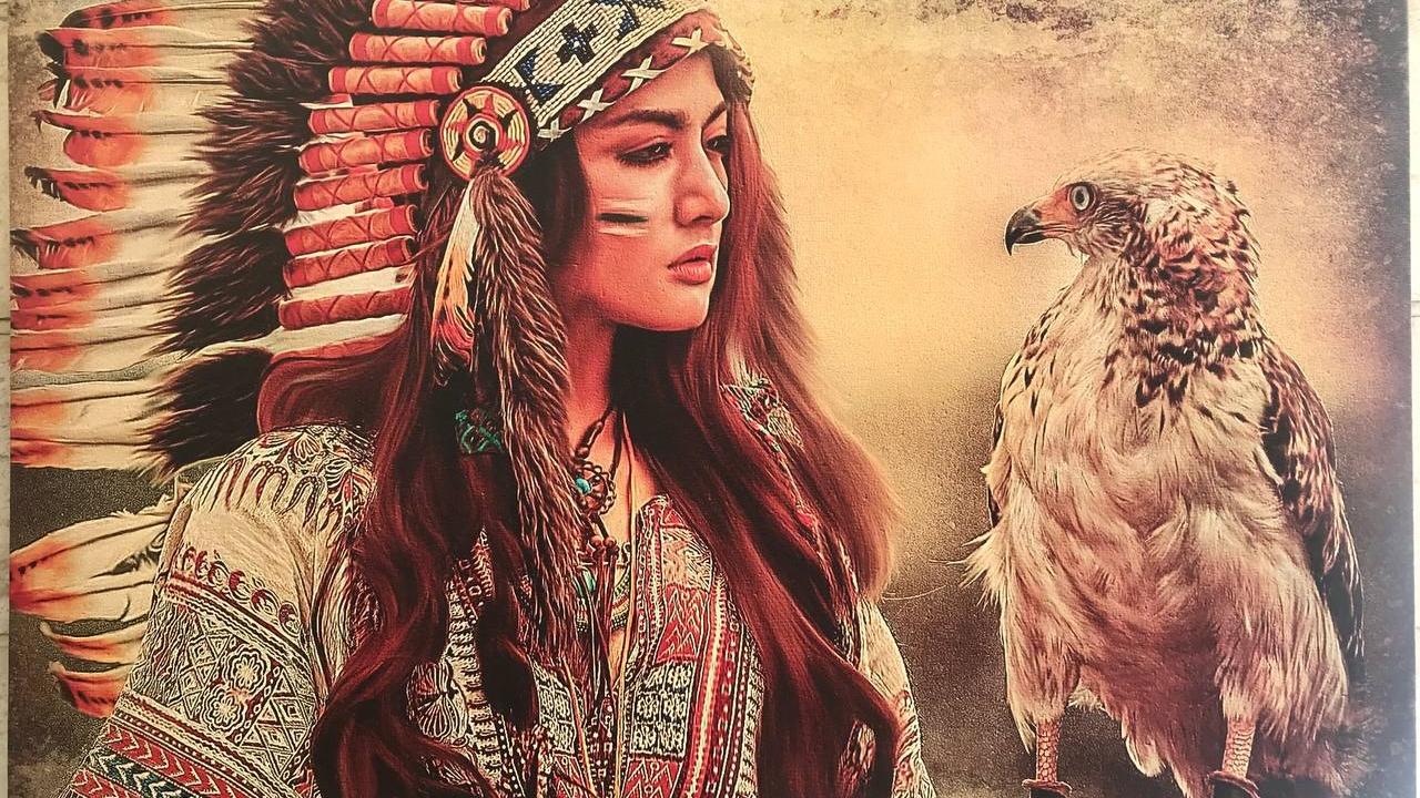 تابلو بوم چاپ کنواس زن سرخ پوست و عقاب 60در90